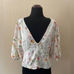 H&M White Floral Button-Front V-Neck Blouse